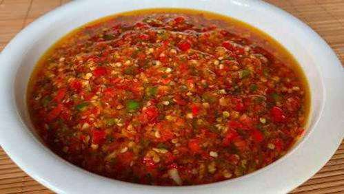 辣椒酱的做法视频,家常风味一学就会