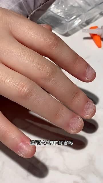 贴甲片视频,轻松打造完美指甲艺术